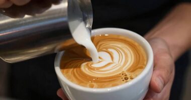 common beginner latte pouring mistakes