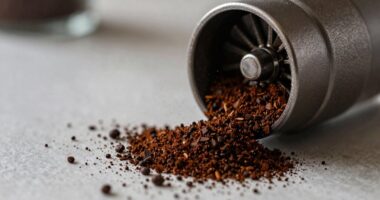 grinding grounds spray everywhere