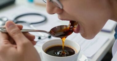 rapid symptoms unpleasant taste