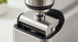 efficient grinder cleaning design