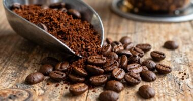 identify uneven coffee grounds
