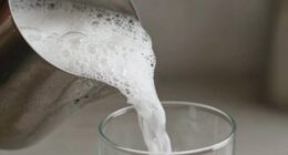pitcher size affects foam