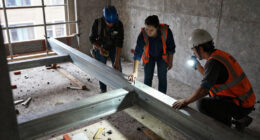 Midtown East buildings evacuated after construction workers find buckling beams on 21st floor in NYC